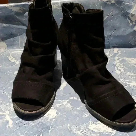 ☆☆☆Open toe boot style shoe - Picture 6 of 12